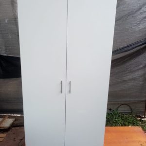 armario en melamina blanca